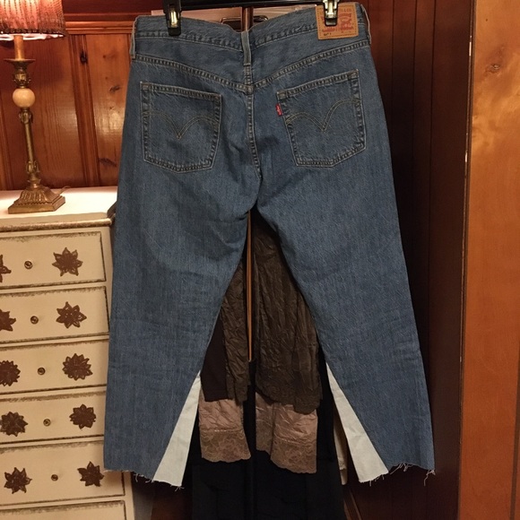 Levi’s 501 Taper Leg Cropped Jeans NWOT - Picture 2 of 7